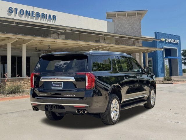 Used 2024 GMC Yukon XL Denali w/ Max Trailering Package AWD/4WD image 5