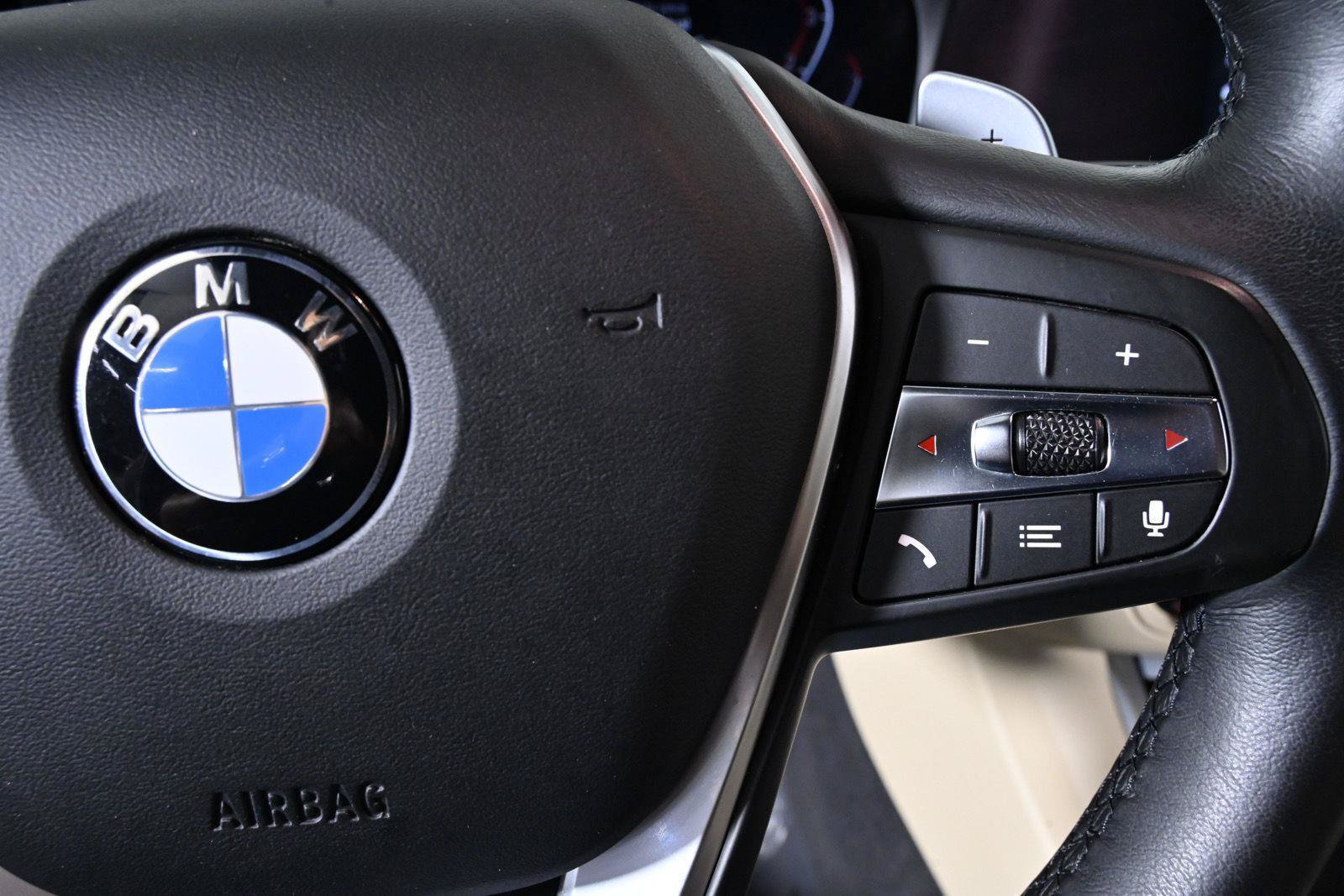 Used 2021 BMW 330i xDrive Sedan AWD/4WD image 11
