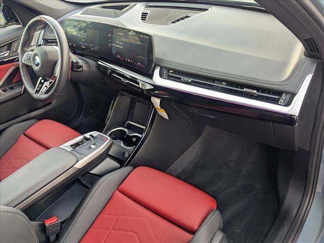 Used 2025 BMW X1 M35i w/ Premium Package image 22