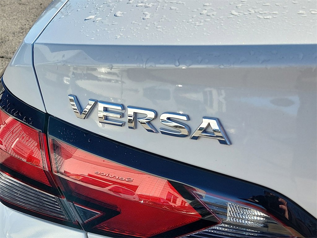 Used 2024 Nissan Versa SV w/ Trunk Package image 29