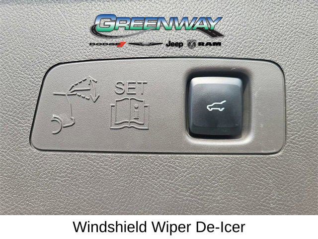 Used 2020 Lincoln Corsair Reserve w/ Elements Package image 8