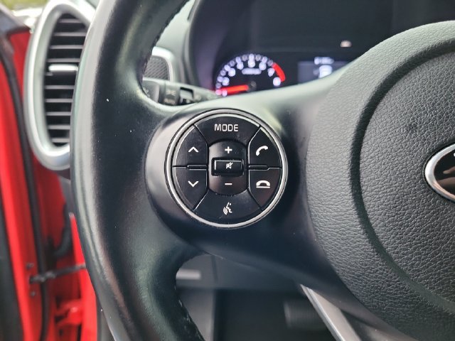 Used 2021 Kia Soul GT-Line FWD image 22