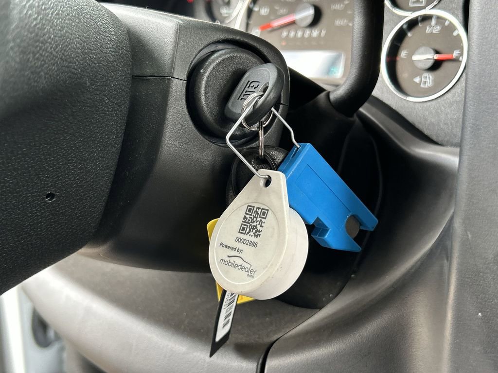 New 2025 GMC Savana 3500 Work Van w/ Power Convenience Package image 16