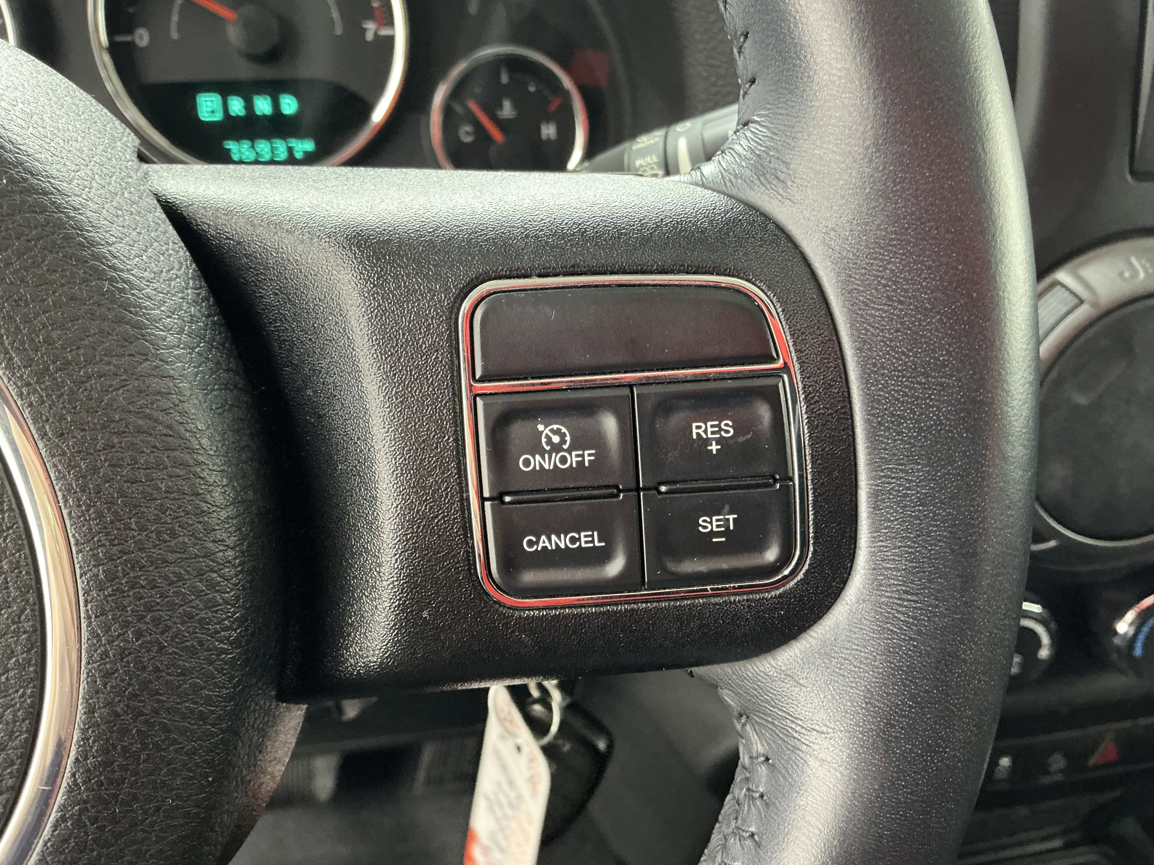 Used 2018 Jeep Wrangler Unlimited Sport S image 9