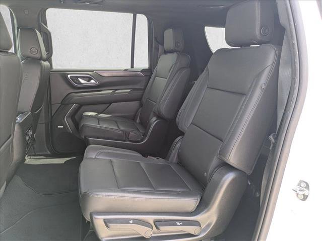 Used 2022 Chevrolet Suburban Z71 w/ Z71 Off-Road Package image 18