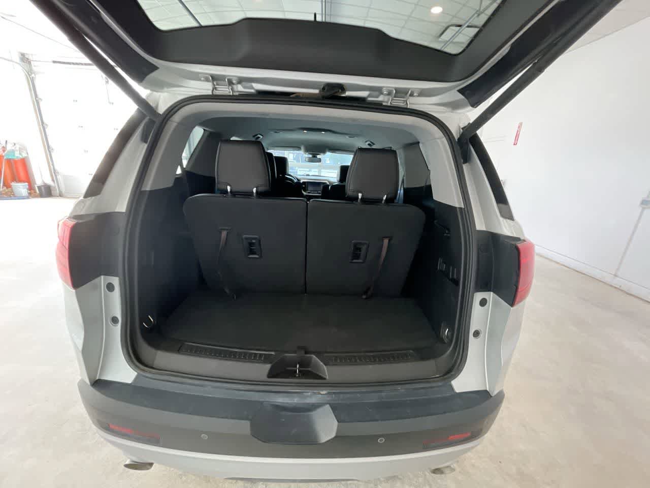 Used 2018 GMC Acadia SLT AWD/4WD image 24