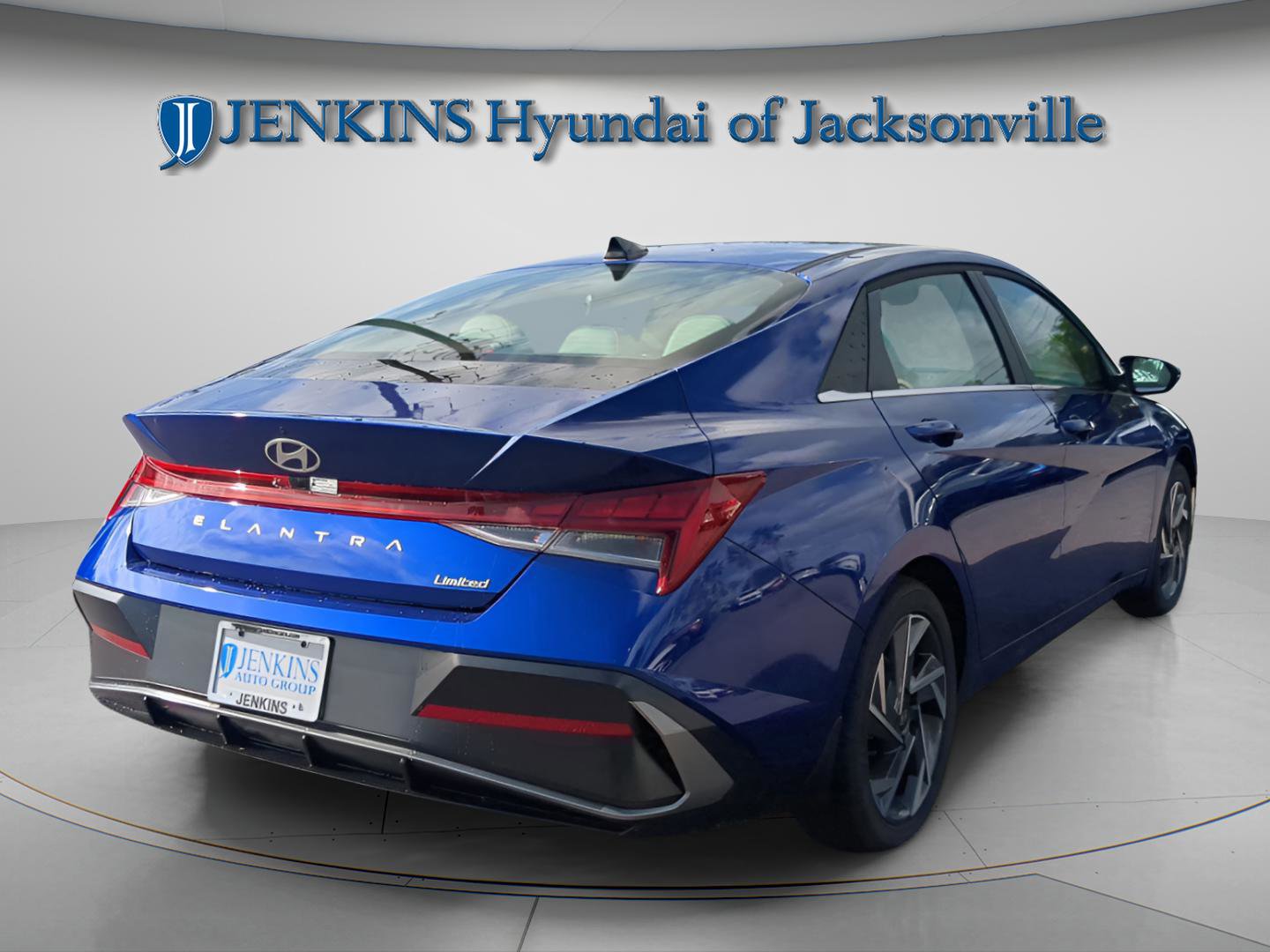 New 2025 Hyundai Elantra Limited image 5