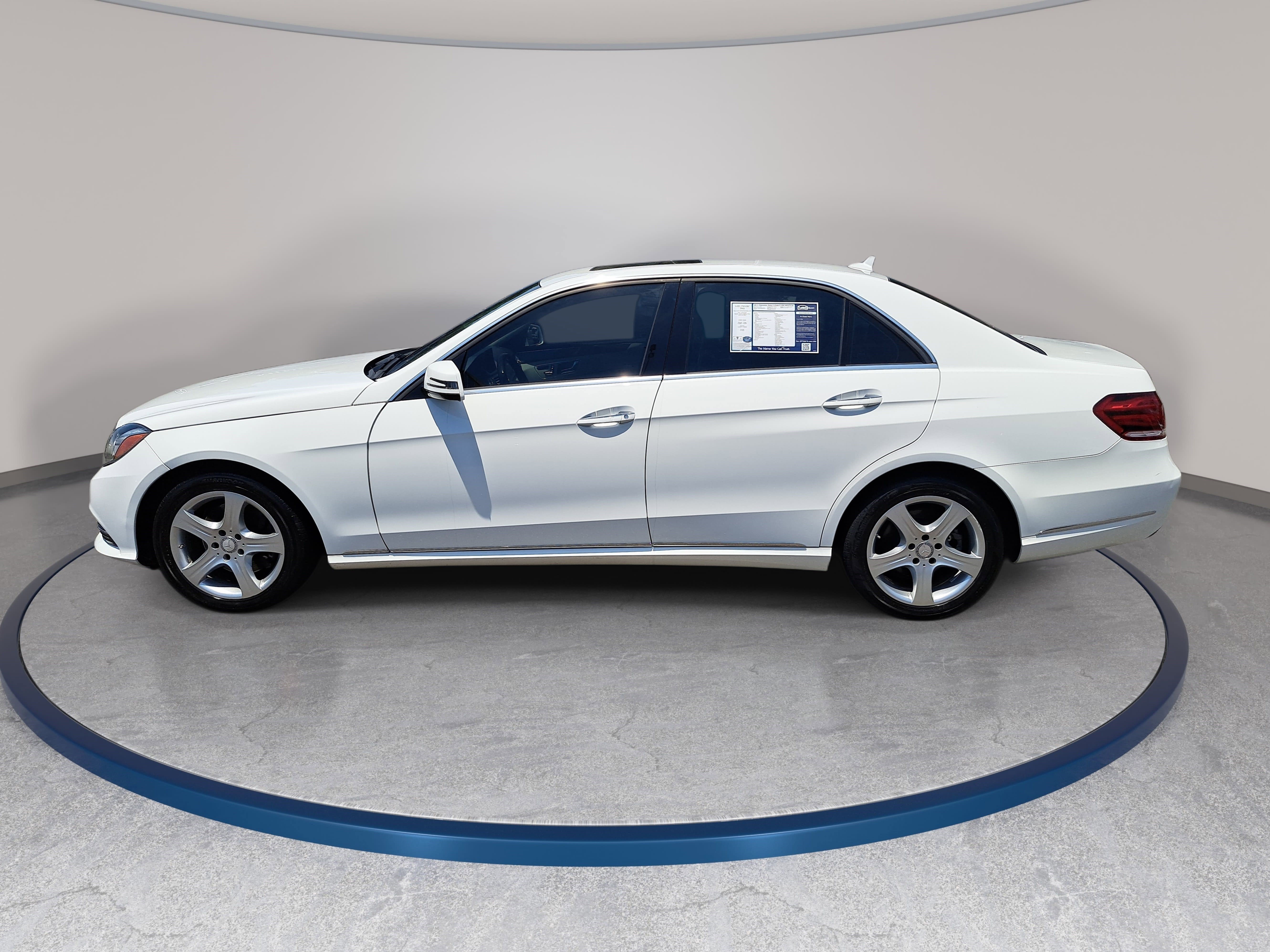 Used 2014 Mercedes-Benz E 350 4MATIC Sedan image 8