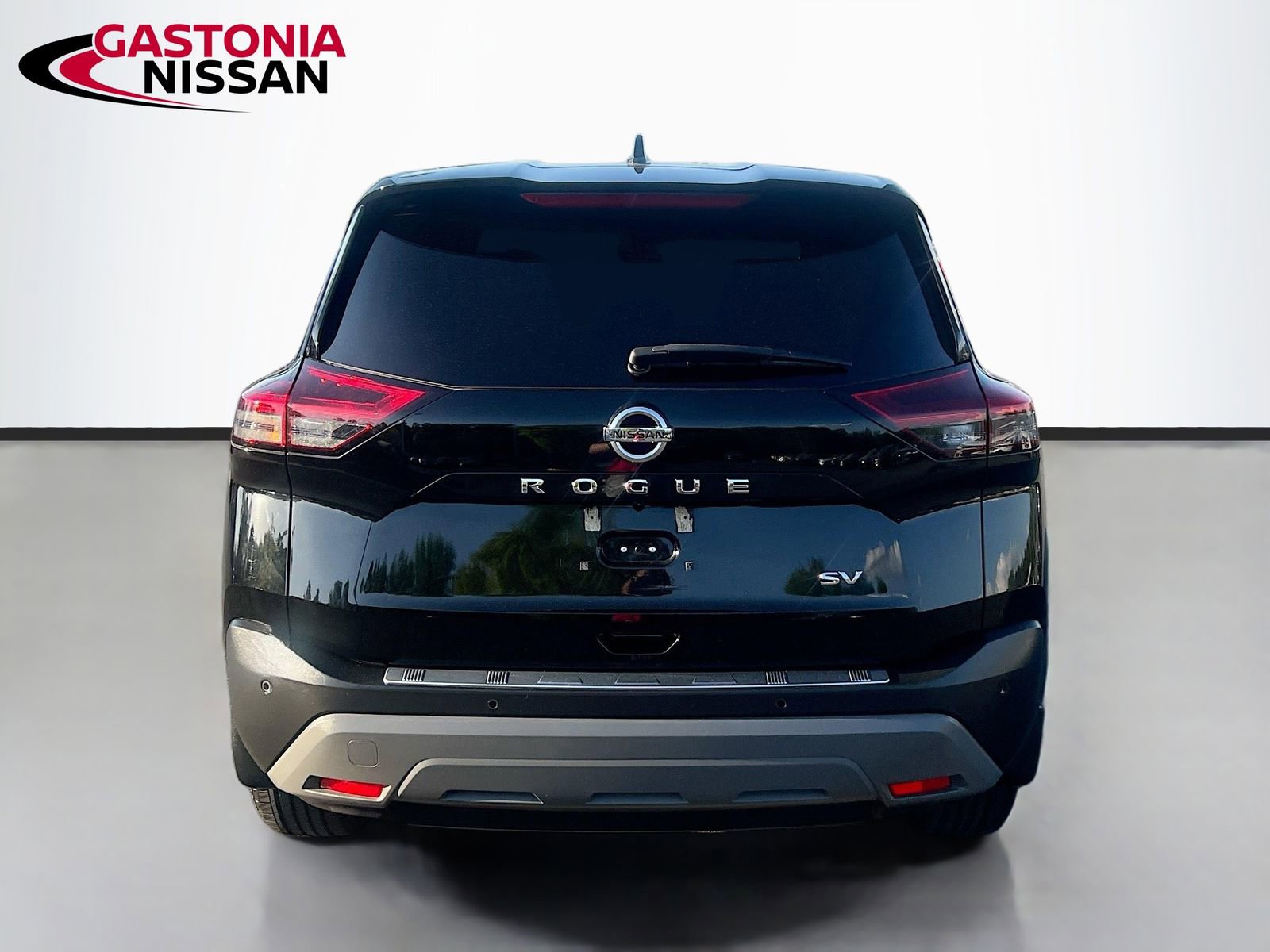 Used 2021 Nissan Rogue SV image 7