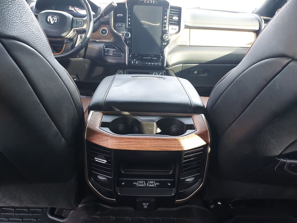 Used 2024 RAM 2500 Limited image 10