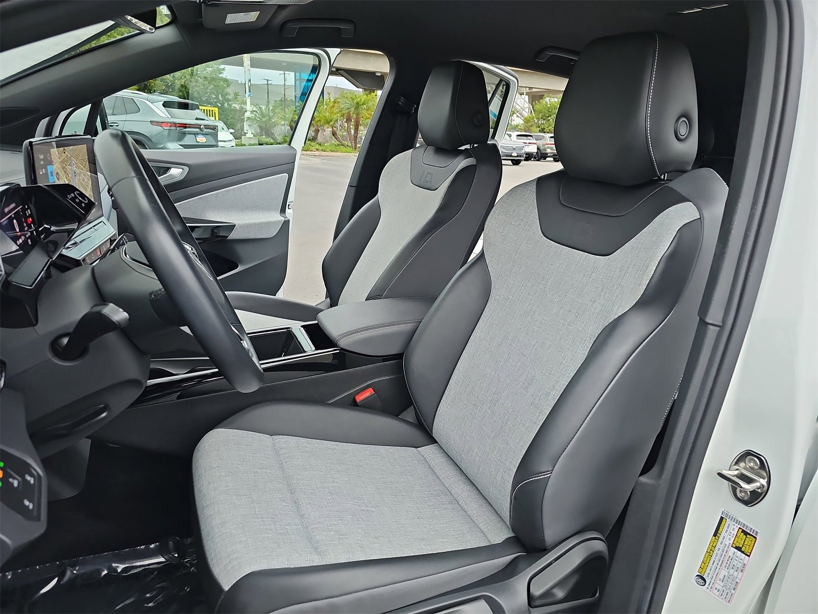 Certified 2023 Volkswagen ID.4 Standard image 14