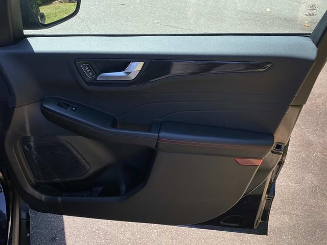 Used 2023 Ford Escape ST-Line w/ Tech Pack #1 FWD image 37
