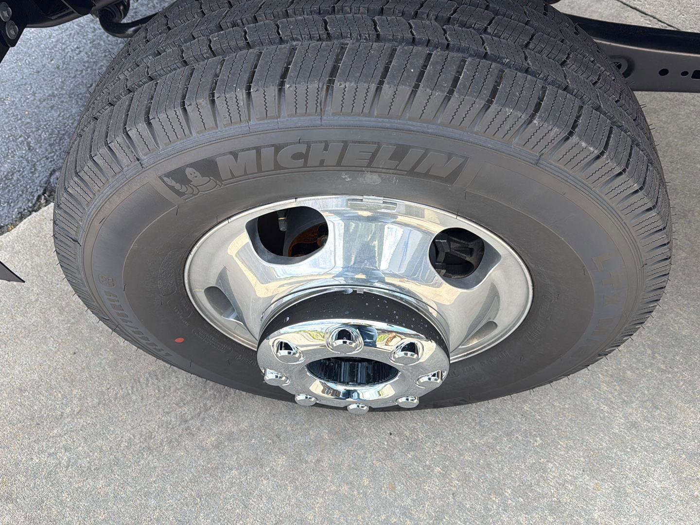 New 2026 Ford F350 XLT w/ XLT Value Package image 4