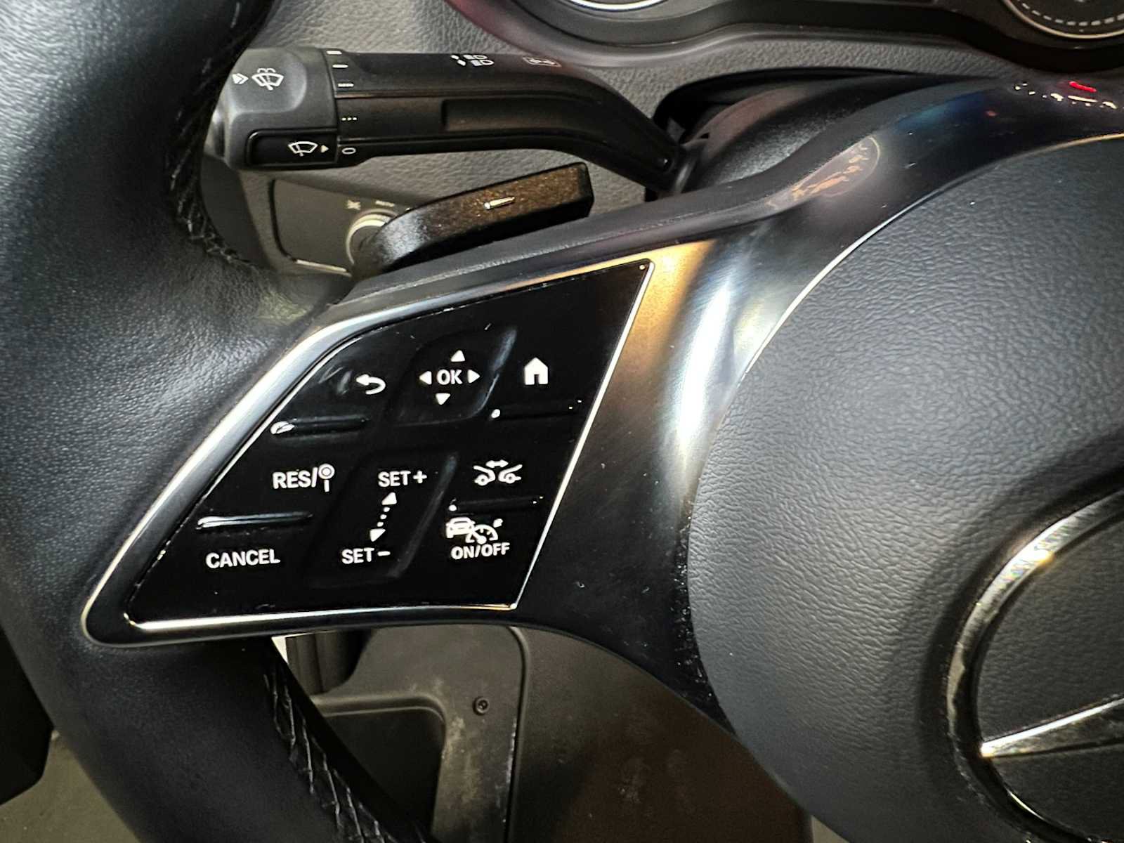 Used 2025 Mercedes-Benz Sprinter 2500 image 26