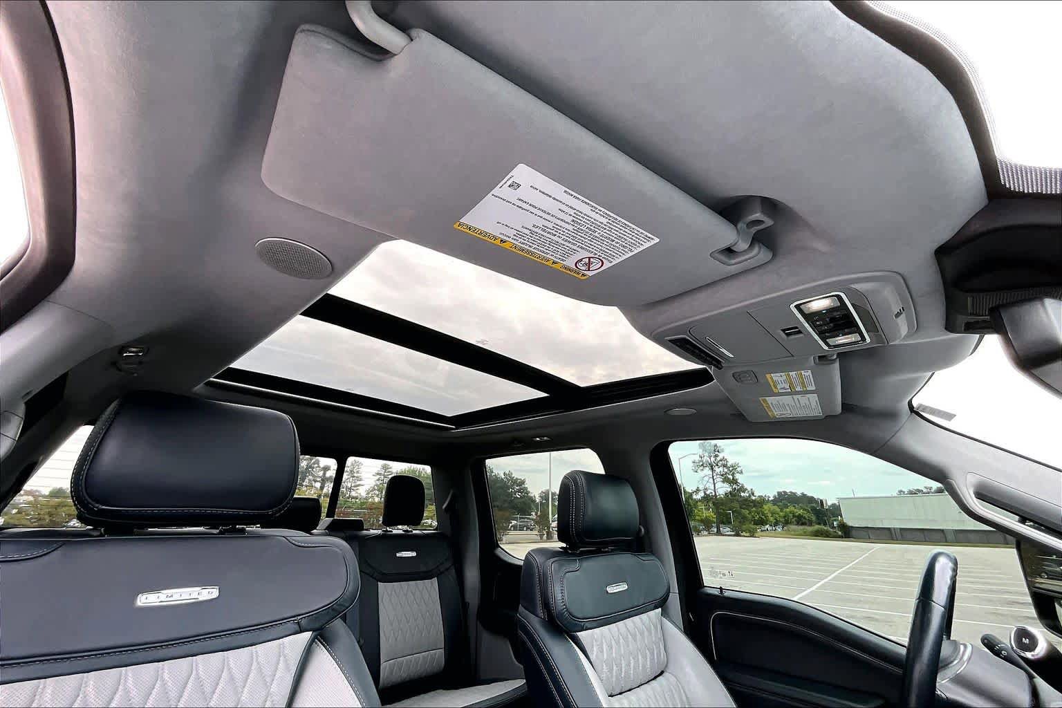 Used 2024 Ford F250 Limited AWD/4WD image 14