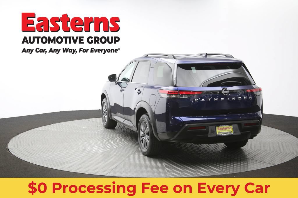 Used 2025 Nissan Pathfinder SV FWD image 65