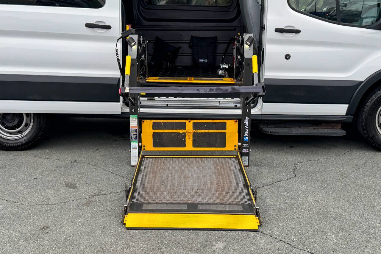 Used 2016 Ford Transit 250 148 Medium Roof RWD image 3