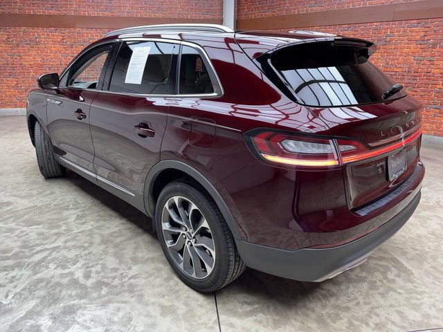 Used 2022 Lincoln Nautilus Reserve w/ Luxury Package image 3