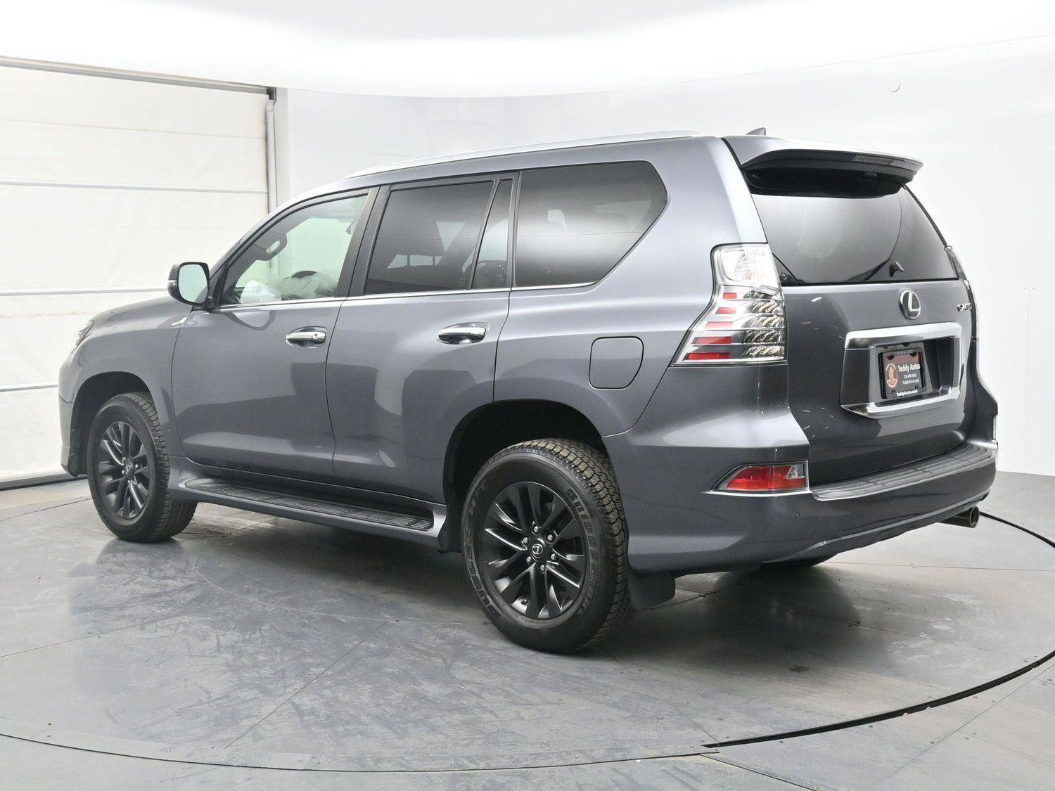 Used 2020 Lexus GX 460 Premium w/ Premium Package image 22