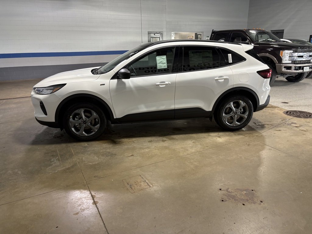 New 2026 Ford Escape ST-Line w/ Tech Pack #1 image 7