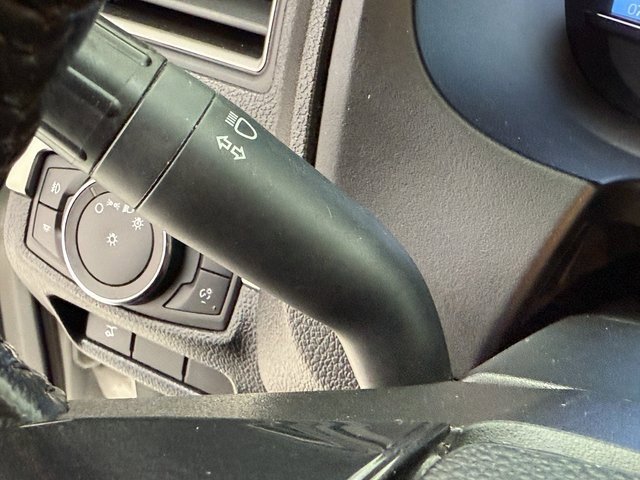 Used 2019 Ford Explorer XLT w/ Equipment Group 202A image 14