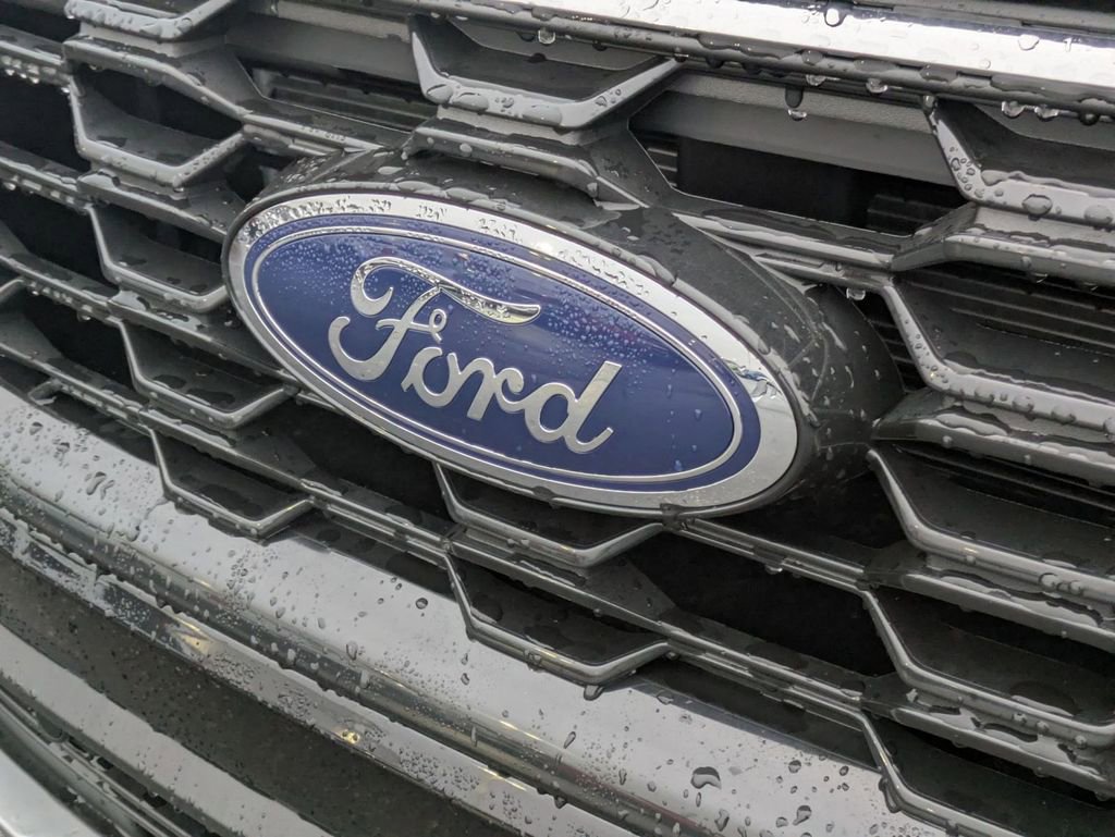 New 2026 Ford Escape ST-Line w/ Cold Weather Package image 11