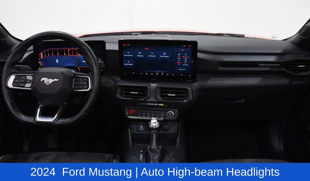 Used 2024 Ford Mustang Convertible image 13