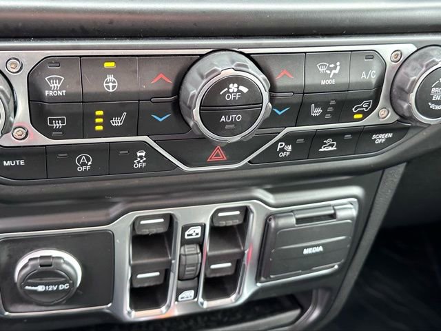 Used 2021 Jeep Wrangler Unlimited Sahara image 20