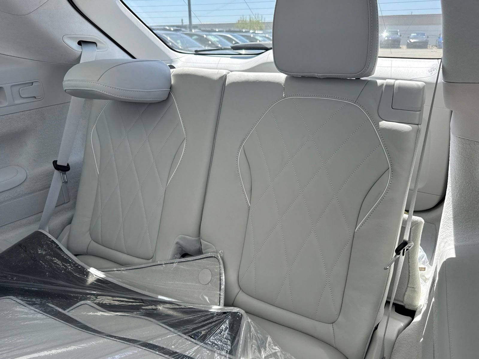 New 2026 Mercedes-Benz EQS 550 4MATIC SUV image 29
