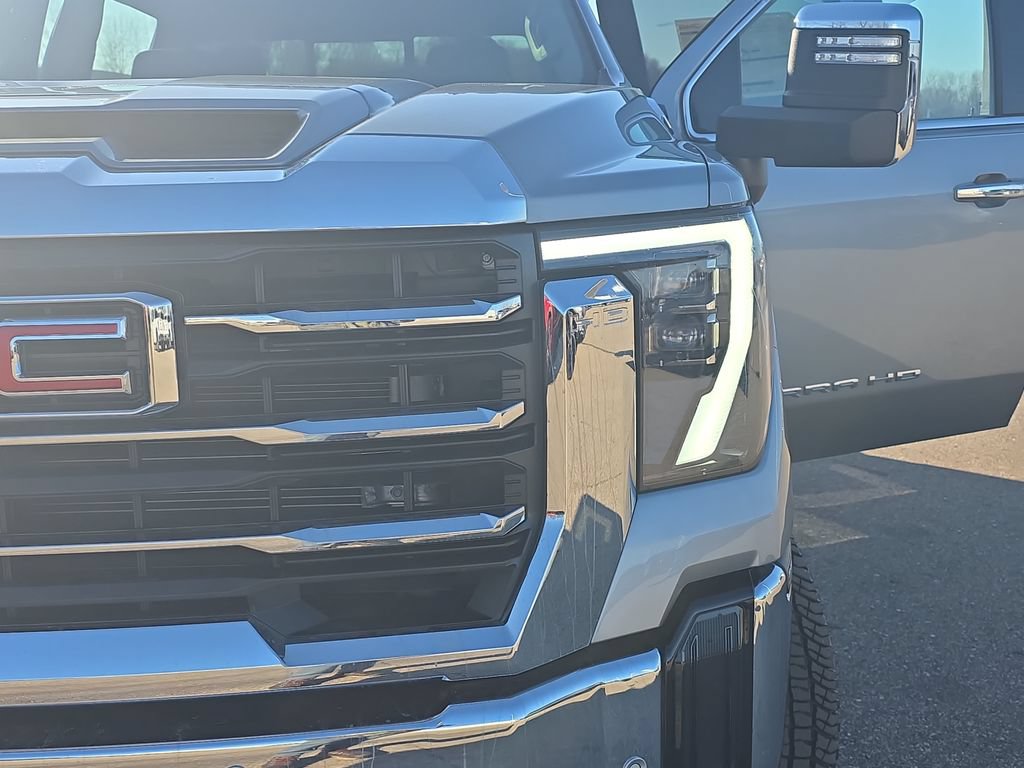 New 2026 GMC Sierra 2500 SLT w/ Max Trailering Package AWD/4WD image 31