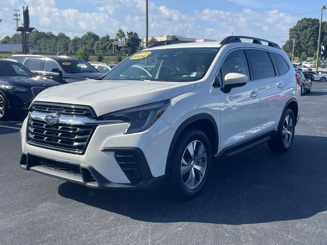 Used 2024 Subaru Ascent Premium w/ Convenience Package AWD/4WD image 3