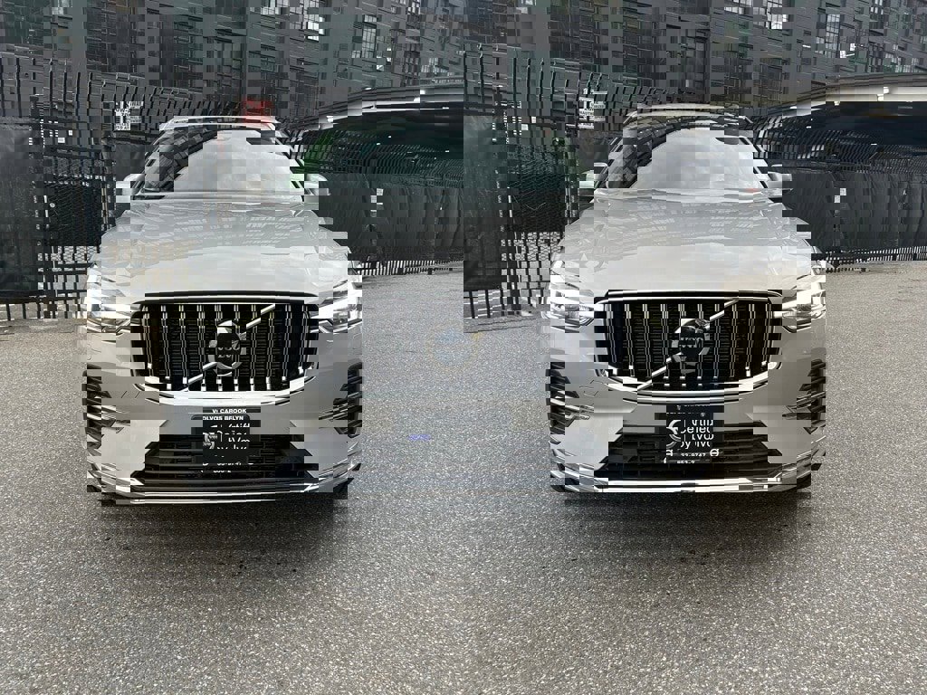 Certified 2022 Volvo XC60 B5 Inscription w/ Advanced Package