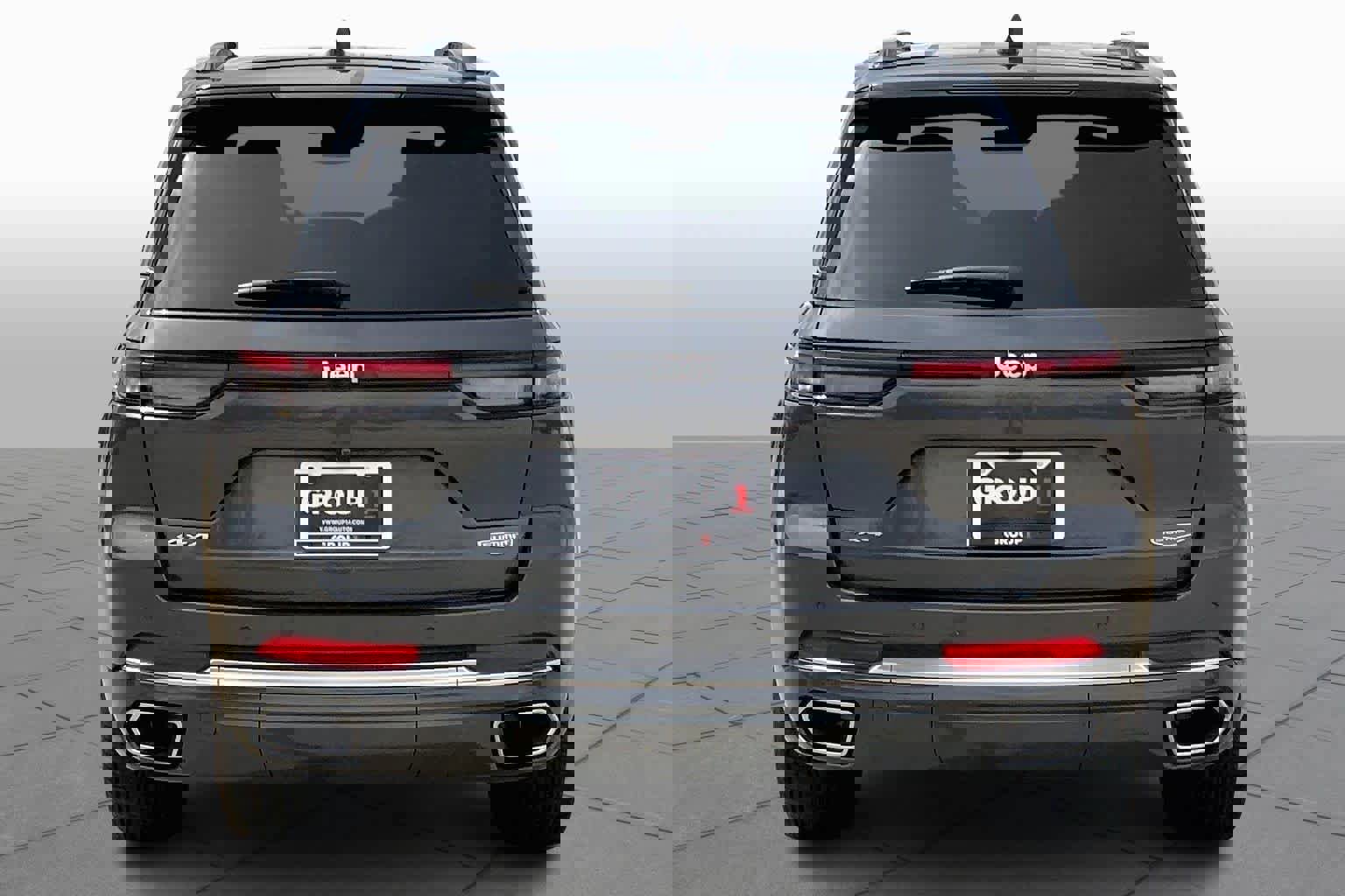 Used 2025 Jeep Grand Cherokee Summit image 5