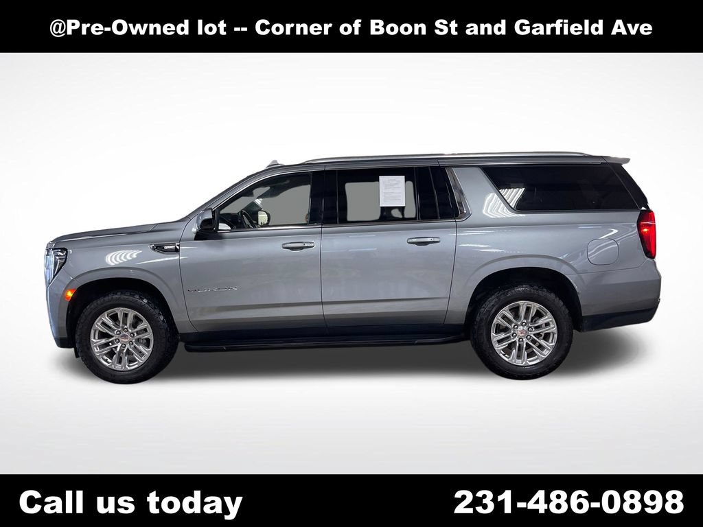 Used 2023 GMC Yukon XL SLE w/ Gmc Pro Safety Plus Package AWD/4WD image 2