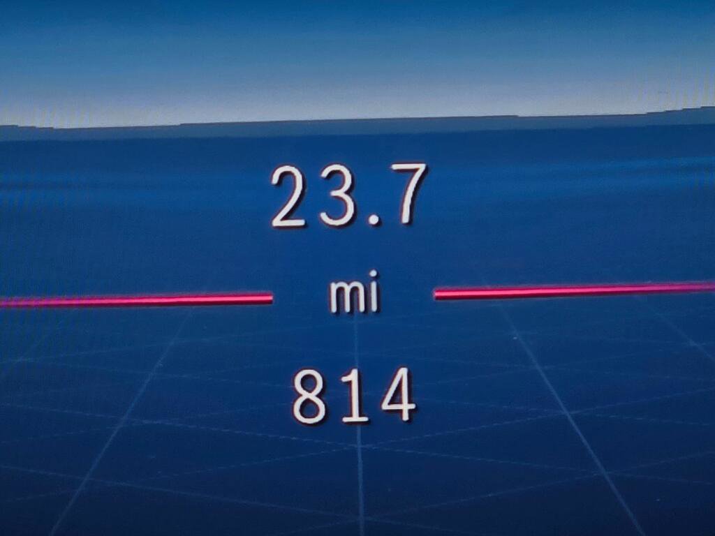 Used 2025 Mercedes-Benz E 350 4MATIC Sedan image 42