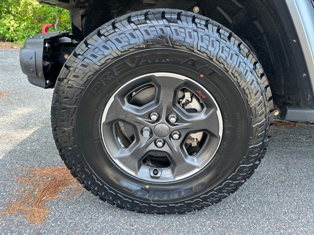 Used 2021 Jeep Gladiator Rubicon AWD/4WD image 10