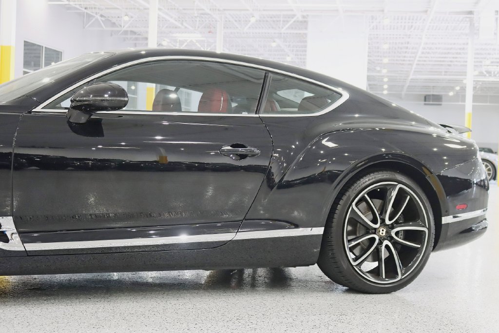 Used 2020 Bentley Continental GT AWD/4WD image 3