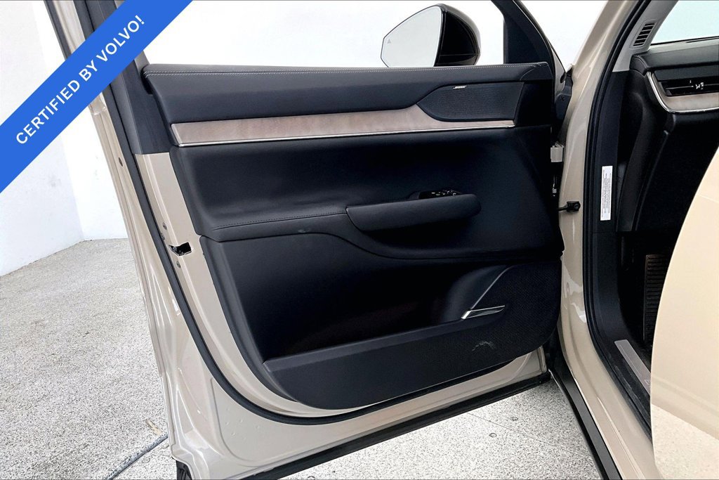 Used 2025 Volvo EX90 Plus AWD/4WD image 20