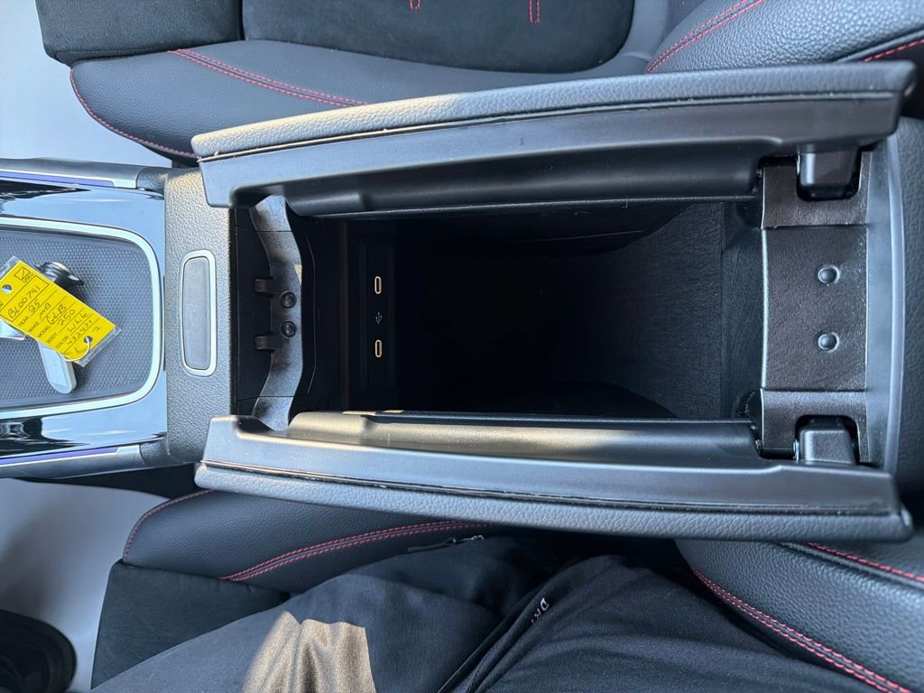 Used 2025 Mercedes-Benz GLB 250 GLB 250 image 26