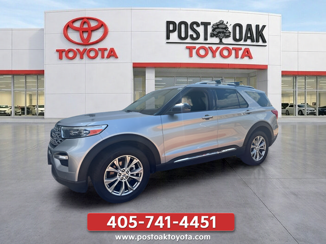 Used 2021 Ford Explorer Limited w/ Equipment Group 301A AWD/4WD image 2