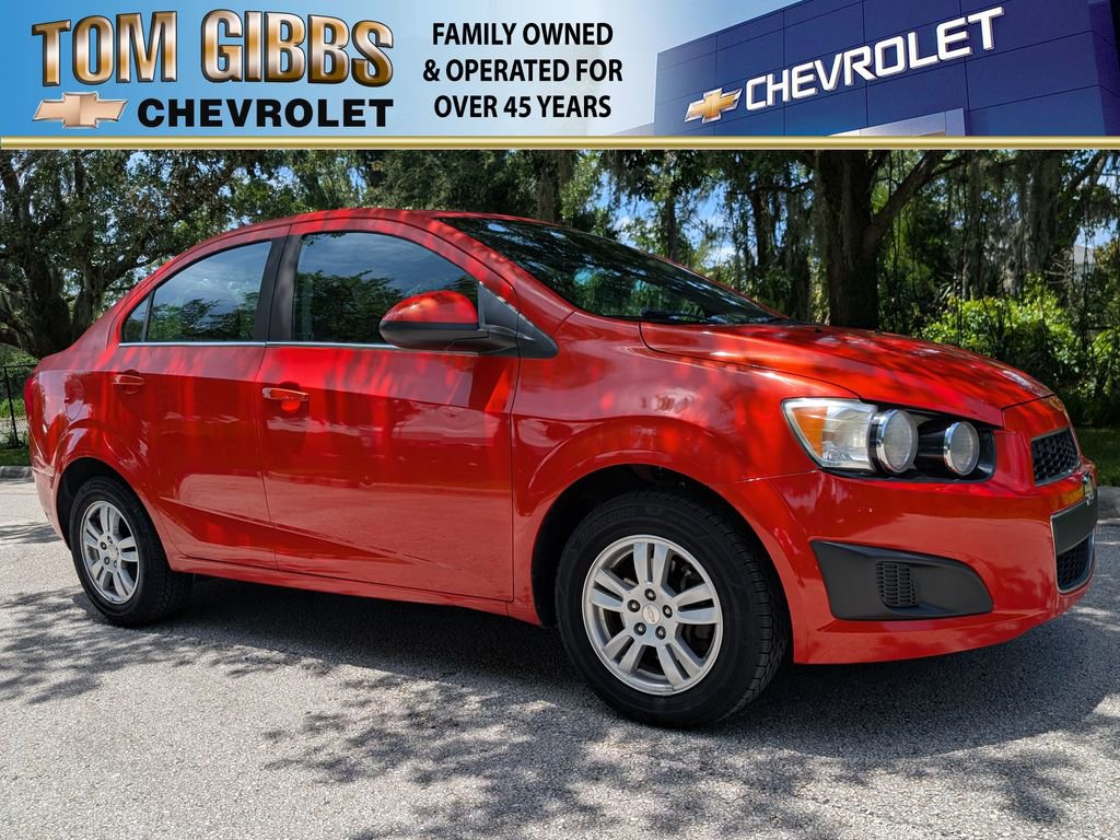 Used 2013 Chevrolet Sonic LT FWD image 1