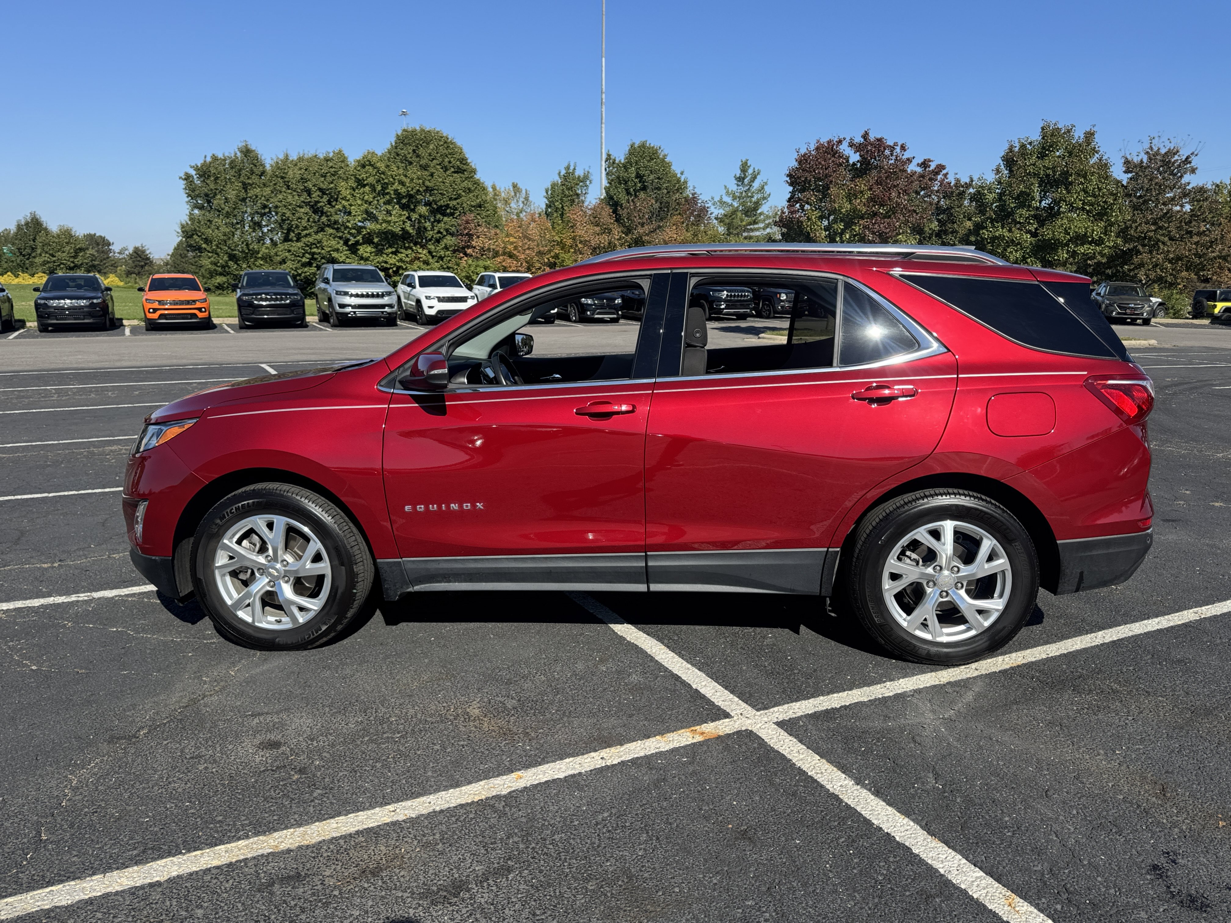 Used 2019 Chevrolet Equinox LT FWD image 7