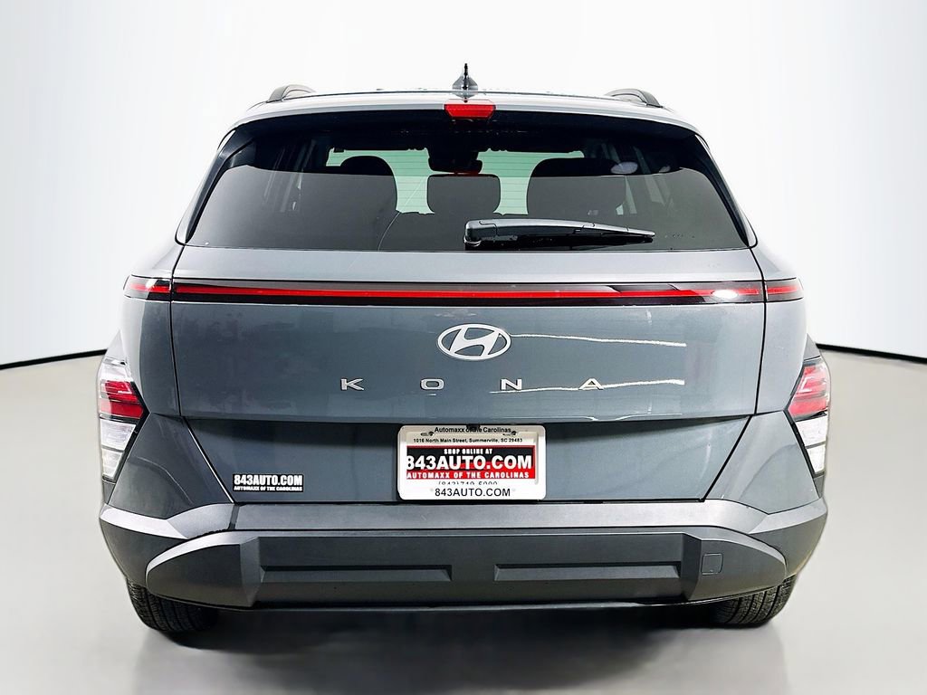 Used 2025 Hyundai Kona SEL image 6
