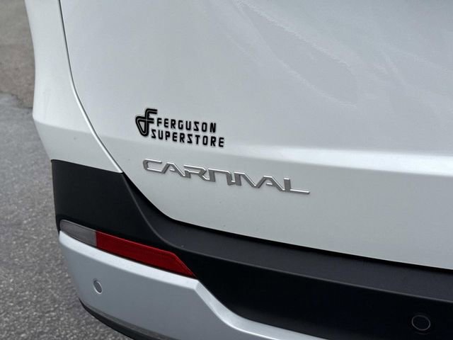 New 2026 Kia Carnival EX image 5