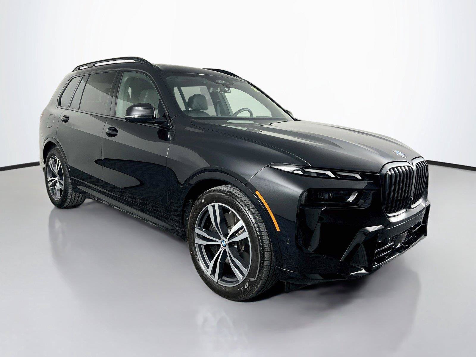Used 2027 BMW X7 xDrive40i w/ M Sport Package AWD/4WD image 8