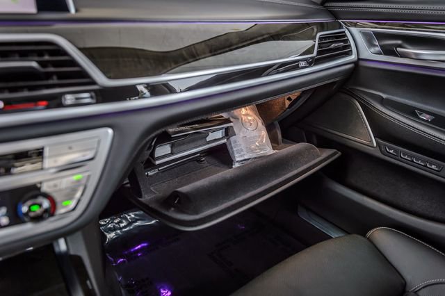 Used 2019 BMW 740i xDrive w/ Executive Package image 35