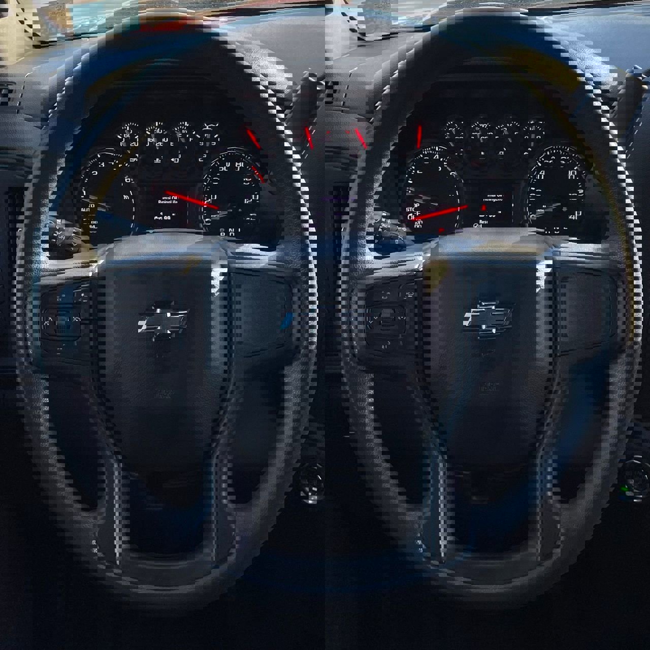 Used 2024 Chevrolet Silverado 1500 Custom Trail Boss w/ LPO, Dark Essentials Package image 13