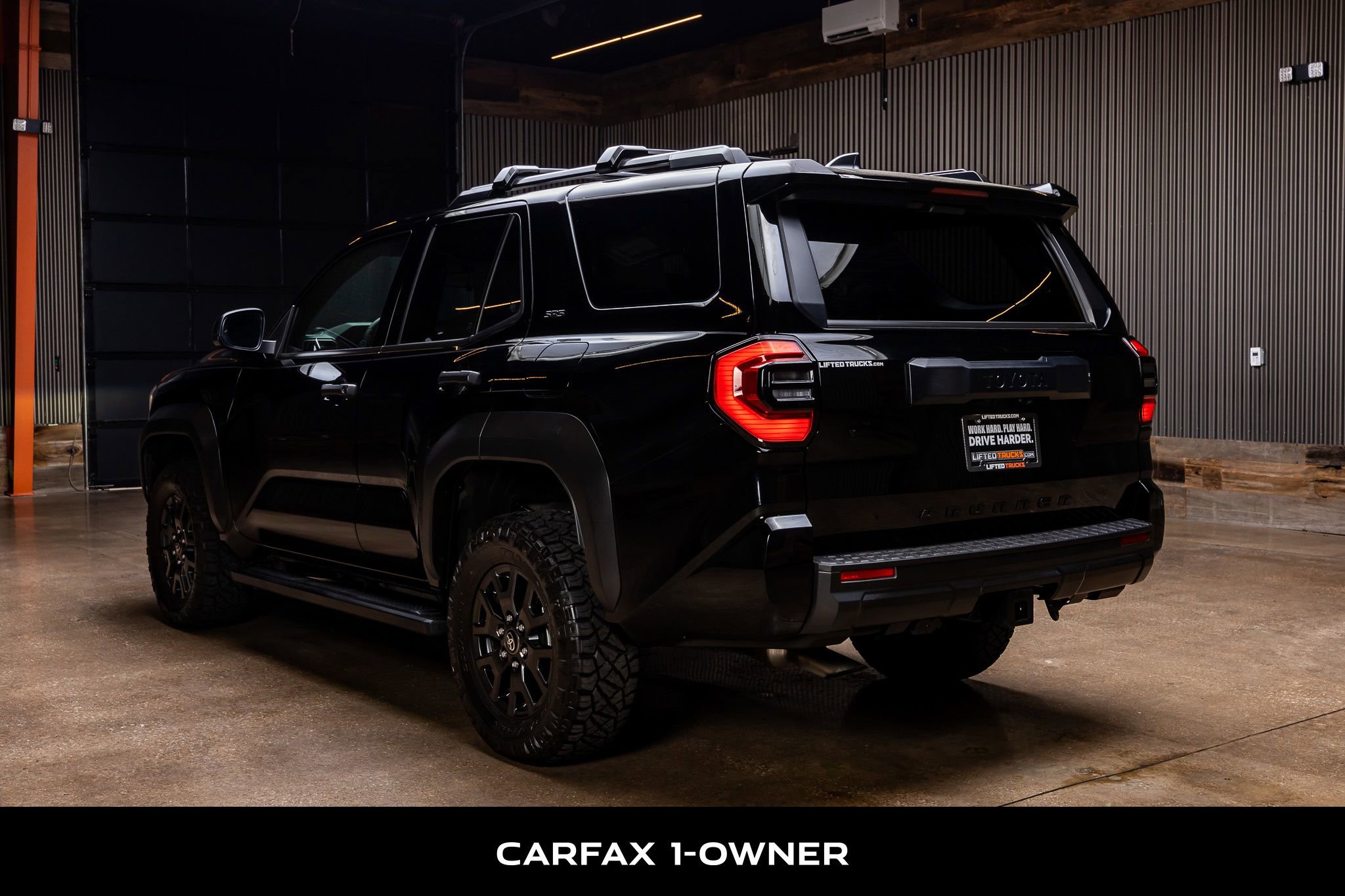 Used 2025 Toyota 4Runner SR5 AWD/4WD image 6