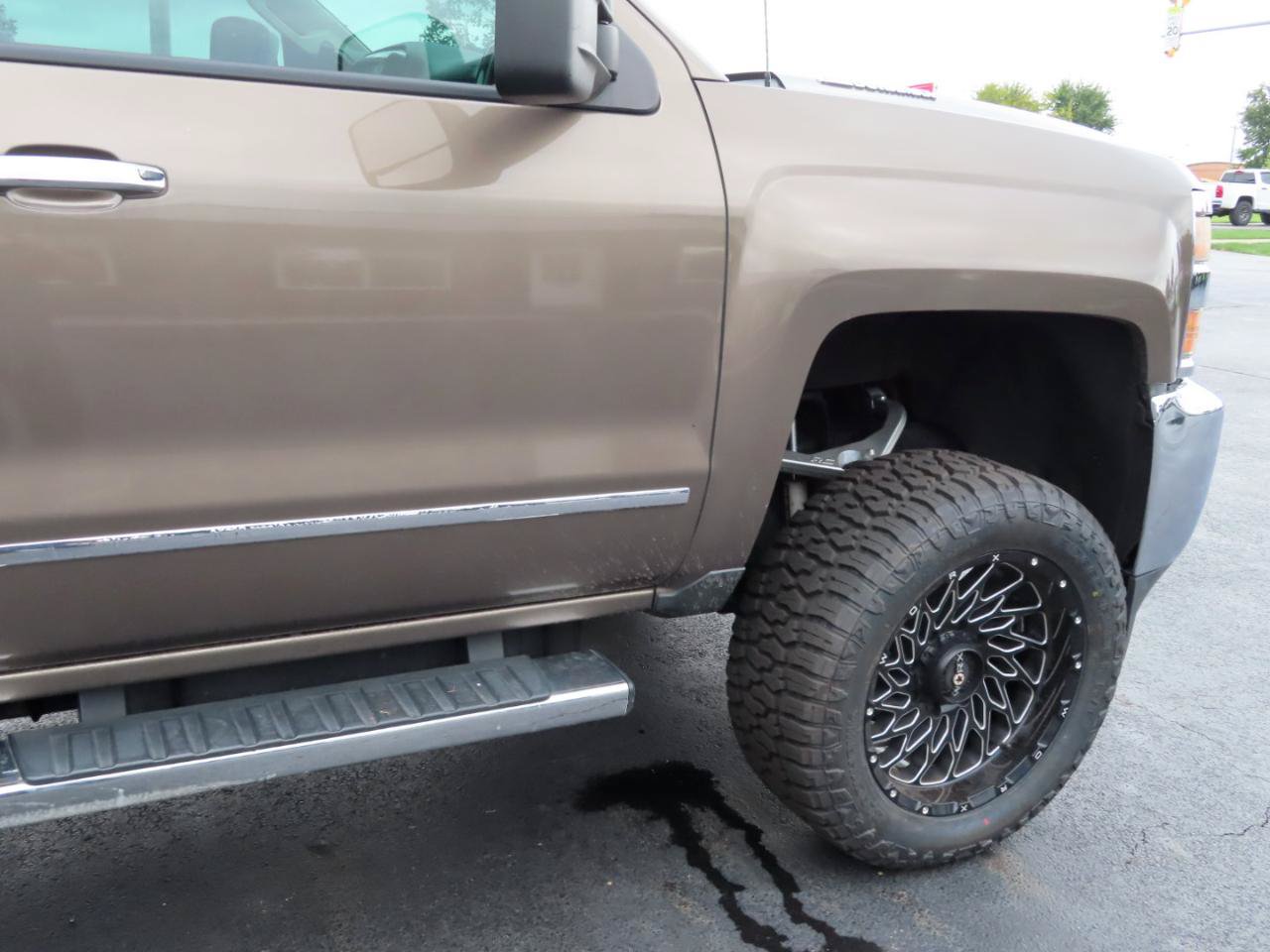 Used 2015 Chevrolet Silverado 2500 LTZ w/ Duramax Plus Package AWD/4WD image 25