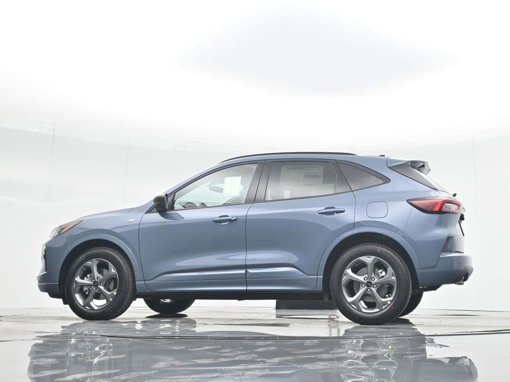 Used 2024 Ford Escape ST-Line w/ Equipment Group 301A image 53